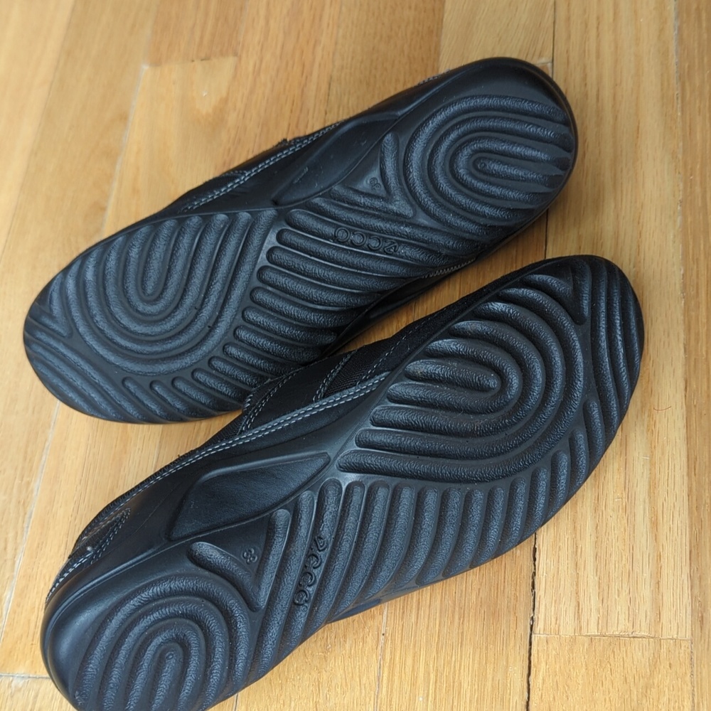 Ecco black zip-up shoes size 39 (8/8.5) - Picture 5 of 6